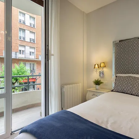 Diseño Y Elegancia En El Corazón De Apartamento *