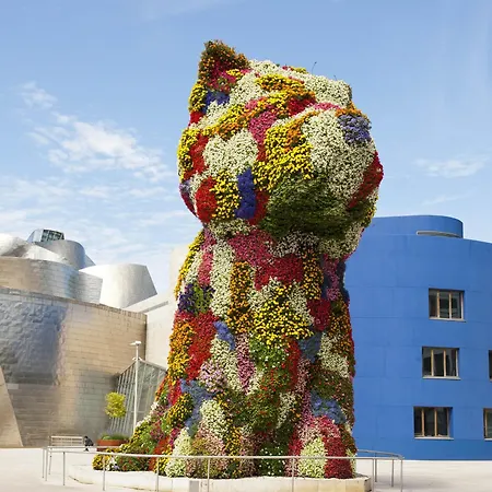 Diseno Y Elegancia En El Corazon De * Bilbao