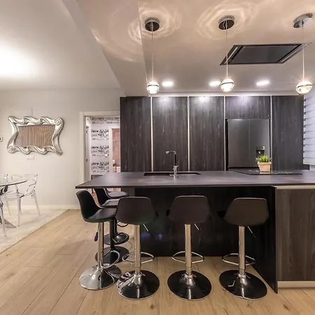 Diseno Y Elegancia En El Corazon De Apartment *